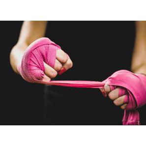 découvrez tout ce qu'il faut savoir sur la longueur des bandes de boxe. apprenez à choisir la taille idéale pour un maintien efficace et un confort optimal lors de vos entraînements. que vous soyez débutant ou boxeur expérimenté, retrouvez des conseils pratiques et des recommandations de produits.